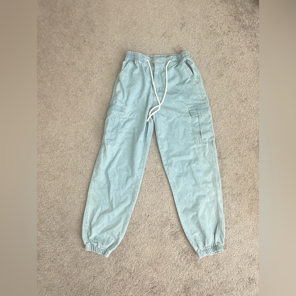 Forever 21 Women’s Light Blue Joggers,Size S, Preowned.